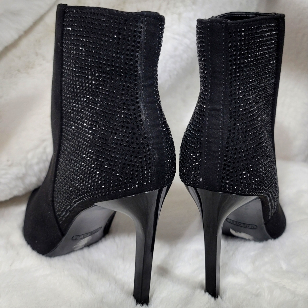 NINE WEST NWT Booties Boots Woman's Heels Suede Black Stone authentic designer